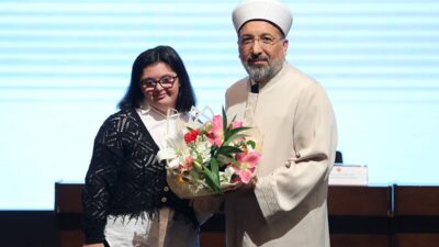 Diyanet İşleri Başkanı Safi Arpaguş, Ankara’da gerçekleştirilen ‘Peygamberimiz ve Engelliler’