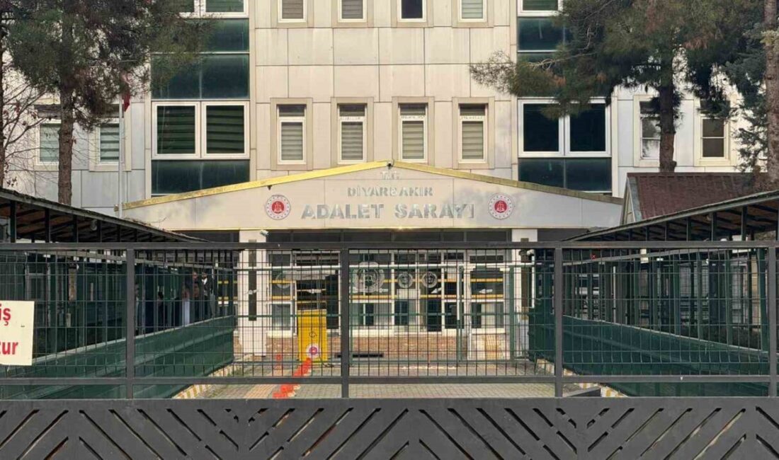 Diyarbakır’ın Yenişehir ilçesindeki bir apartmanda boş olan bir dairede Sümeyye