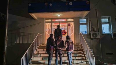 Diyarbakır ilinde gerçekleştirilen jandarma operasyonlarında arama kararı bulunan 110 kişi
