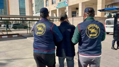 Diyarbakır’da gerçekleştirilen jandarma operasyonlarında kesinleşmiş hapis cezaları bulunan 6 kişi
