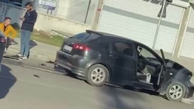 Diyarbakır’ın Kayapınar ilçesinde, Talaytepe Mahallesi’nde meydana gelen trafik kazasında 2