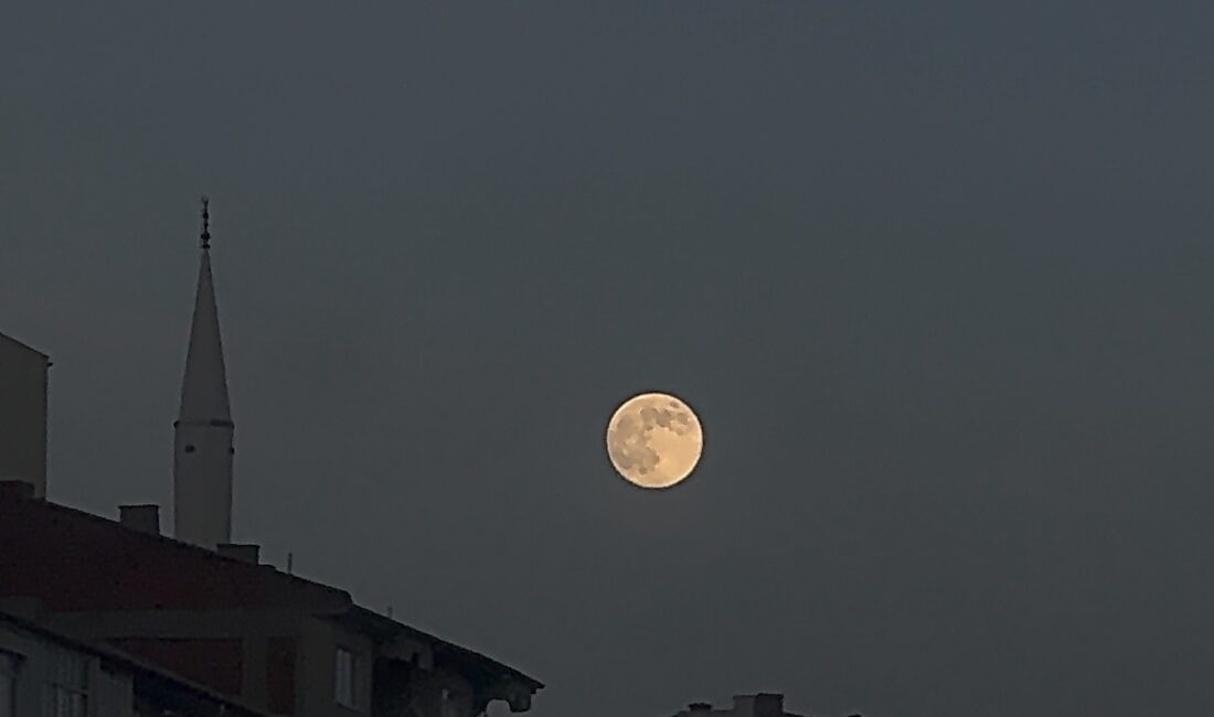 2025 yılının son dolunayı olarak bilinen ve halk arasında “Soğuk