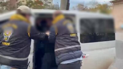 Edirne’de kaçtığı yerde gizlenen ve çeşitli suçlardan toplamda 41 yıl