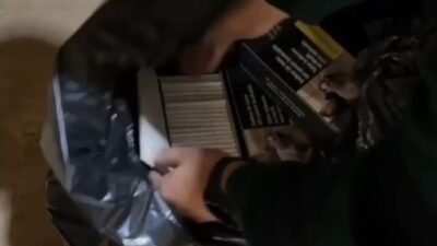 Aydın’ın Efeler ilçesinde yürütülen operasyonlarda kaçak sigara bulundu. Aydın İl