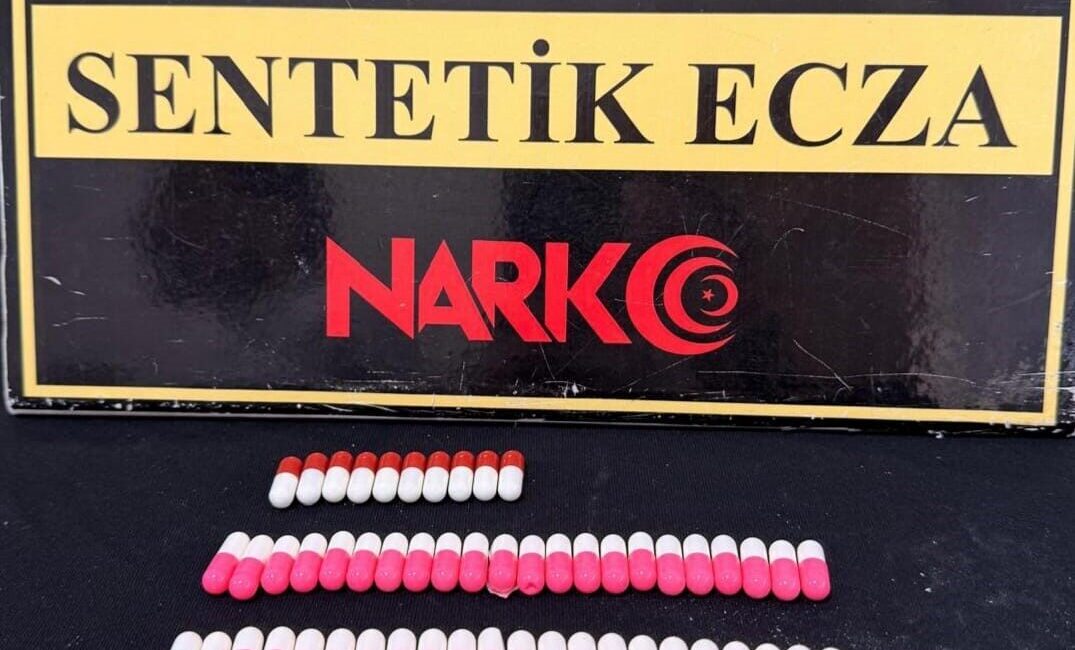 Kırşehir’de polis ekipleri tarafından gerçekleştirilen operasyonda bir kişinin üzerinde yapılan