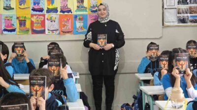 Yozgat’ta yaşamını sürdüren Sınıf Öğretmeni İlknur Ertaç, son eserinde ekran