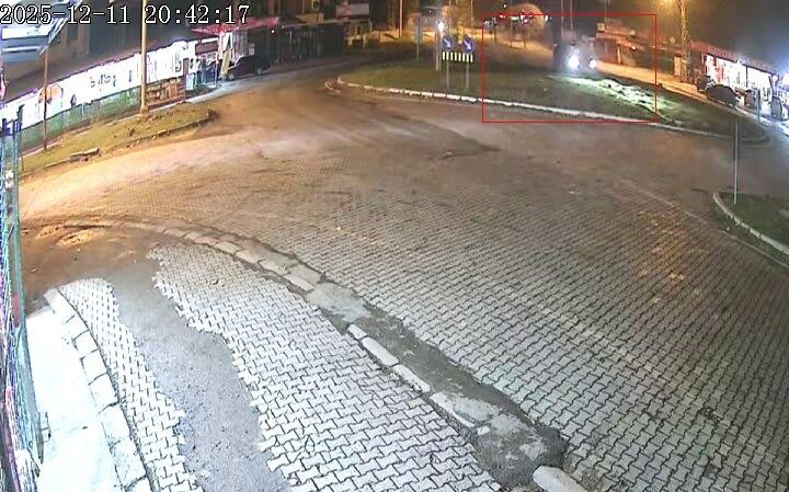Elazığ’da bir otomobilin kontrolünün kaybedilmesi sonucu meydana gelen kaza, Yolçatı