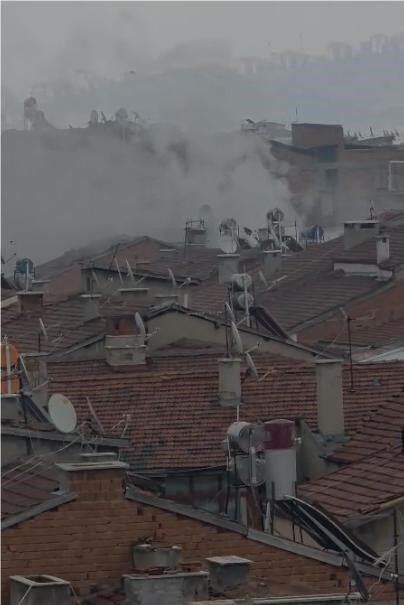 Elazığ’da, Rızaiye Mahallesi Hacı Tevfik Efendi Sokak’ta bulunan 5 katlı