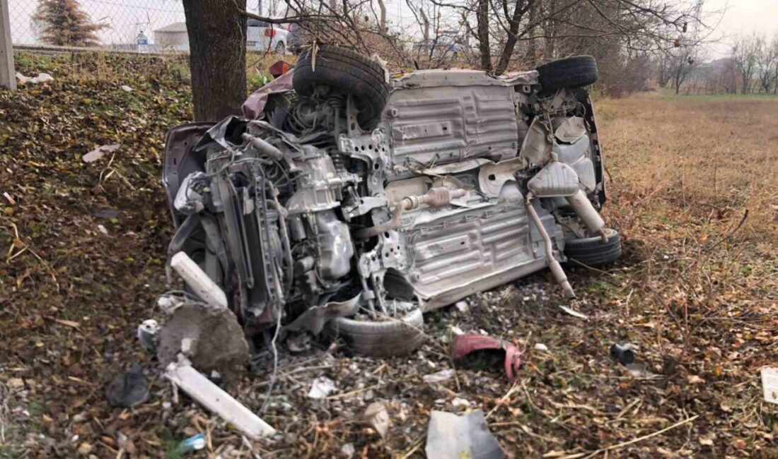Elazığ’da bir sürücü, direksiyon hakimiyetini kaybederek otomobilini şarampole sürdü ve