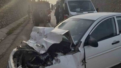 Elazığ’da bir trafik kazası meydana gelerek, 3 kişinin yaralandığı bildirildi.