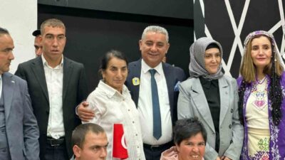 Beyaz Ay Derneği Kırşehir Şubesi, Engelliler Haftası dolayısıyla düzenlediği etkinlikte,