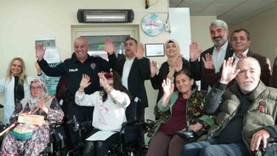 Ankara’da görevli polis memuru Mustafa Şahin, 3 Aralık Dünya Engelliler