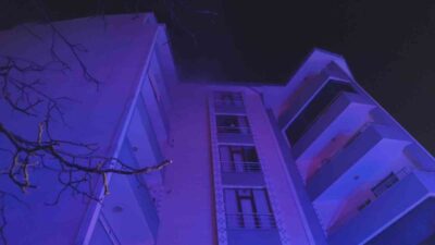 Van’ın Erciş ilçesinde bir apartmanda yangın meydana geldi ve 32