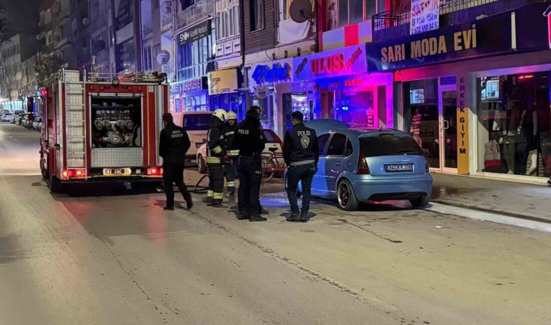 Konya’nın Ereğli ilçesinde bir otomobilin motor kısmında çıkan yangın kontrol
