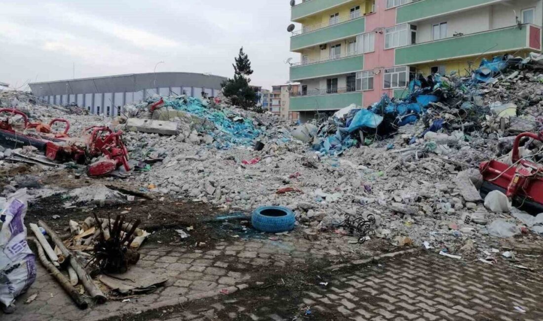 Malatya’da, Kahramanmaraş merkezli yaşanan depremlerde 19 kişinin yaşamını yitirdiği ve