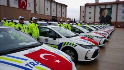 Erzincan’da gerçekleşen törende, 122 yeni hizmet aracı, Emniyet Müdürlüğü ve