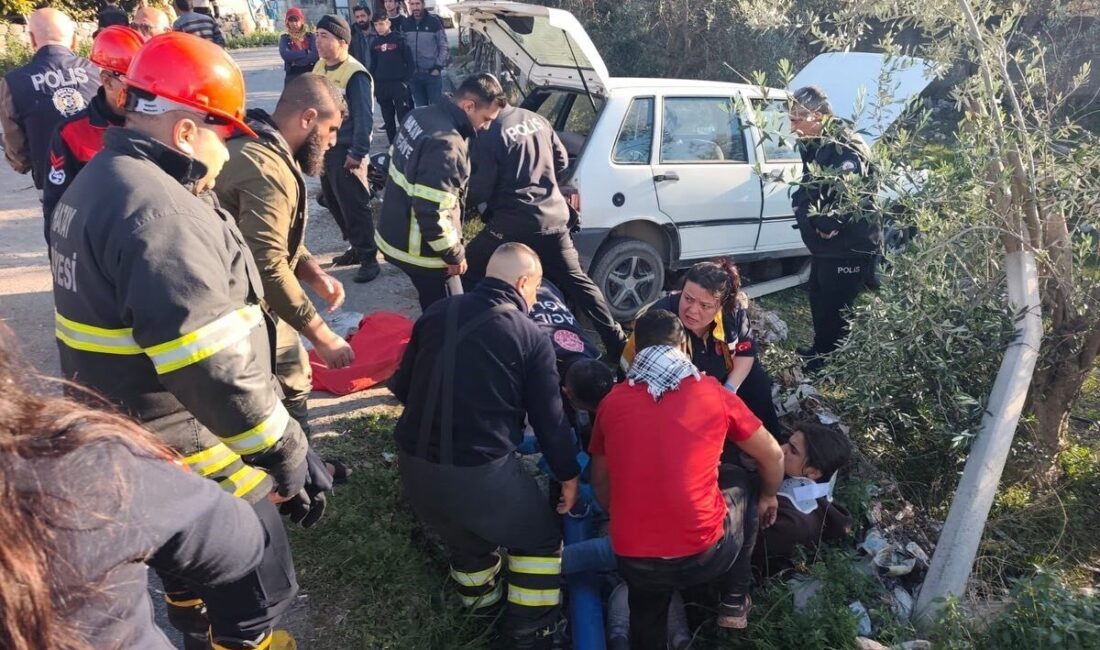 Hatay’ın Erzin ilçesine bağlı Şükrü Paşa Mahallesi’nde meydana gelen trafik