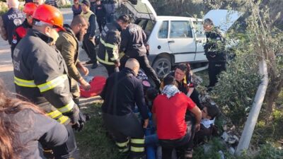 Hatay’ın Erzin ilçesine bağlı Şükrü Paşa Mahallesi’nde meydana gelen trafik
