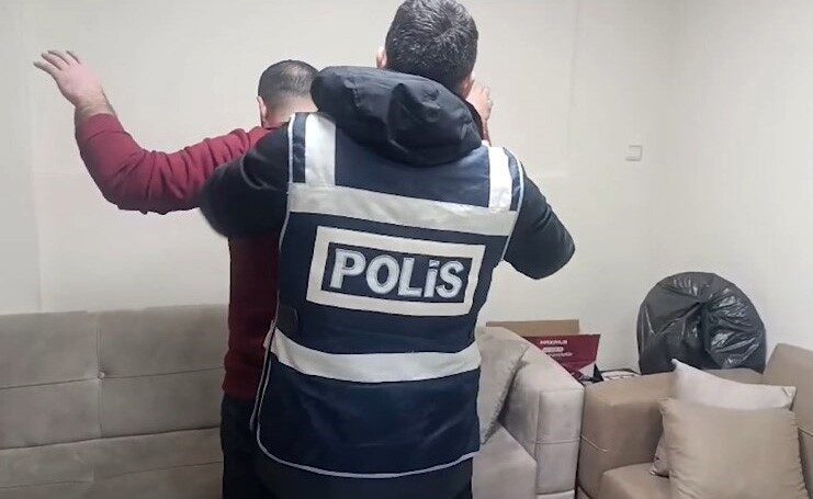 Kayseri’de Eş Zamanlı Operasyon: 50 Aranan Şahıs Yakalandı Kayseri İl