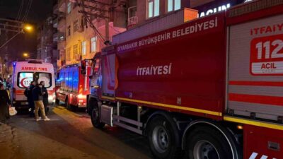 Diyarbakır’da bir adam, eşiyle yaşadığı tartışmanın ardından evini ateşe verdi.