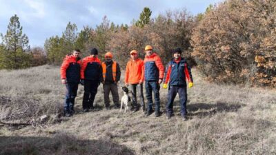 Eskişehir ilinde, Çamlıca-Yörükkırka bölgesinde 12 metre derinliğindeki bir çukura düşen