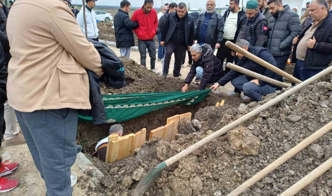 Kırklareli’nin Lüleburgaz ilçesinde vahşice öldürülen 56 yaşındaki Aynur Erkenci’nin cenazesi,