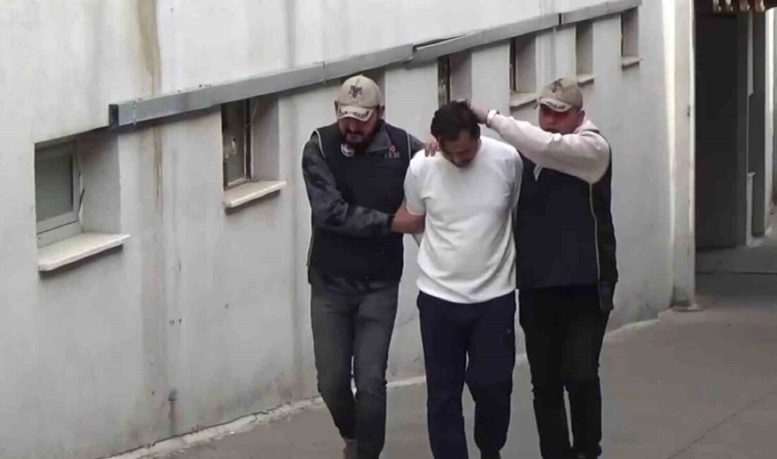 Adana’da, FETÖ/PDY’nin adliye mahrem yapılanmasında faaliyet gösterdiği iddiasıyla 6 yıl