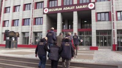 Erzurum’da gerçekleştirilen polis operasyonunda, FETÖ terör örgütü mensupları, ortaokul ve