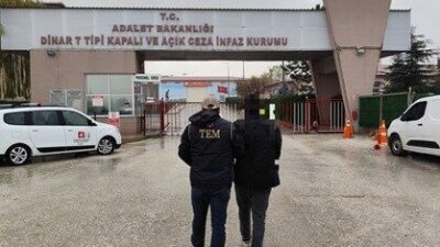 Afyonkarahisar’da, FETÖ/PDY Silahlı Terör Örgütü üyeliği suçundan aranan bir şahıs