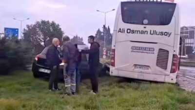 Aydın’ın Söke ilçesinde, yağmurun neden olduğu kaygan yolda gerçekleşen bir