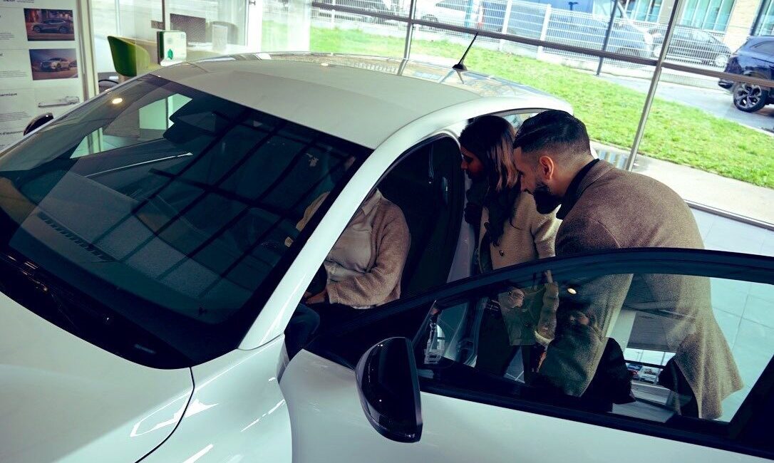 Fransa hükümeti, düşük gelirli çalışanlara yönelik olarak başlatılan “Leasing Social”