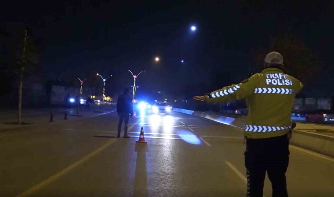 Gaziantep’te polis ekipleri tarafından gerçekleştirilen “Huzur 27” operasyonunda birçok aranan