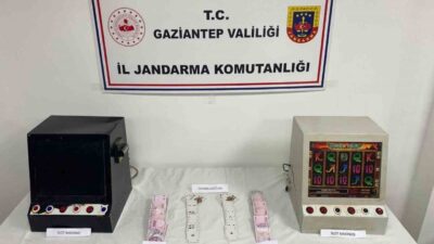 Gaziantep’te yapılan bir operasyonda, jandarma ekipleri bir iş yerinde kumar