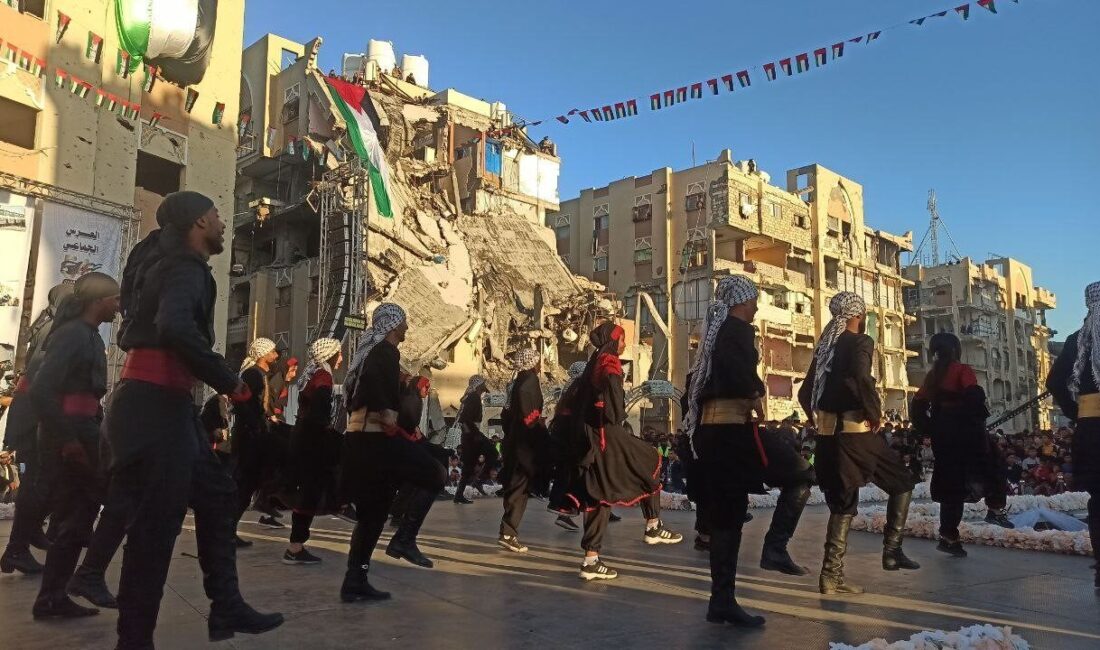 Gazze Şeridi’nde 54 çift, savaşın gölgesinde dünya evine girdiği bir