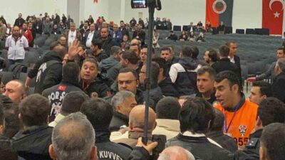 Gençlerbirliği’nin Olağanüstü Genel Kurulu’nda olaylar çıktı. Ankara’daki ATO Congresium’da gerçekleştirilen