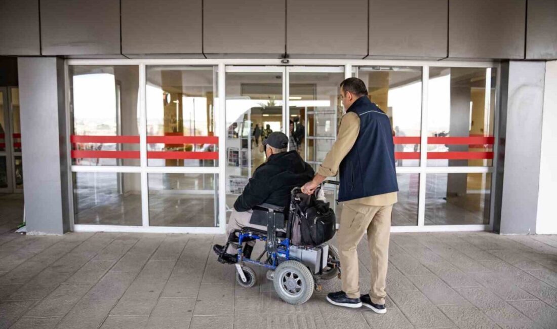 Gölbaşı Belediyesi, son bir yılda bin 888 engelli veya hasta