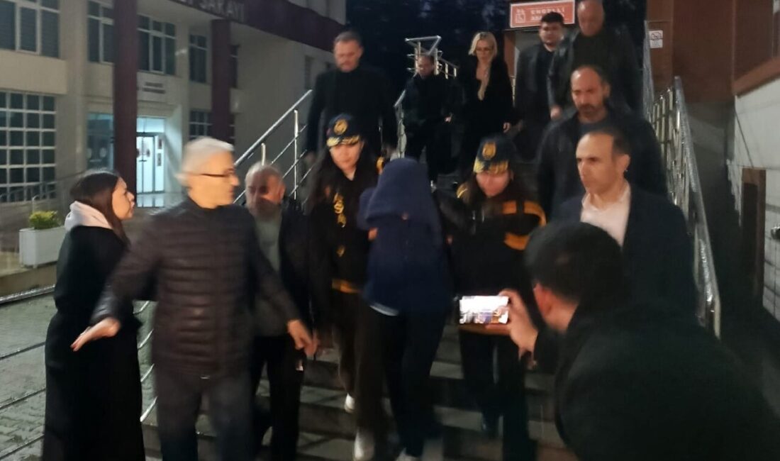 Sanatçının kızı Tuğyan Ülkem Gülter (27), Yalova’da yaşanan teras penceresinden