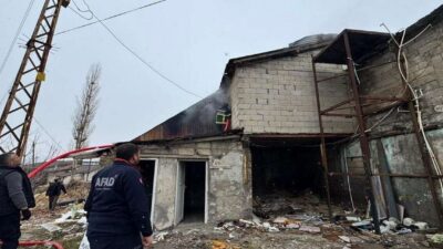 Hakkari’de, demir doğrama atölyesinde meydana gelen patlamada bir kişi yaralandı.
