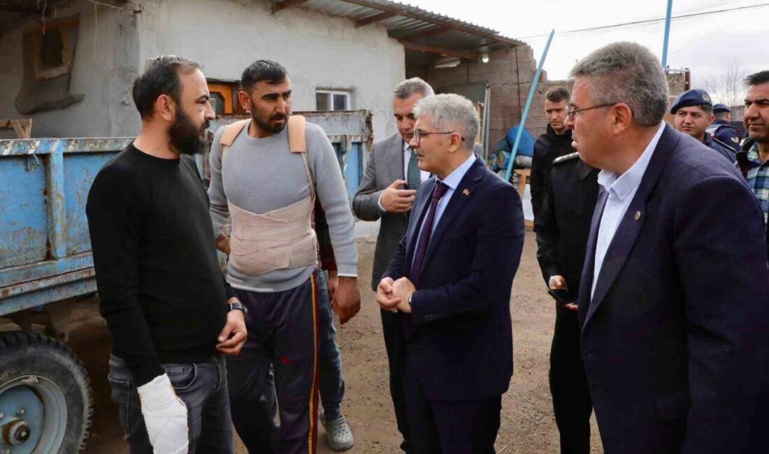 Niğde Valisi Cahit Çelik, Derinkuyu ilçesine bağlı Yazıhüyük Beldesi ve