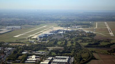 Hannover Havalimanı’nda Dron Tehdidi Uçuşları Etkiledi Dün akşam, Almanya’nın kuzeyinde