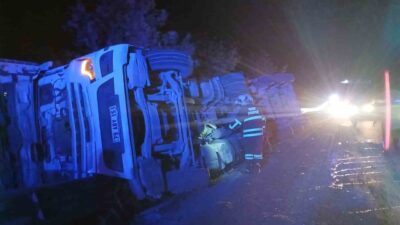 Hatay’da bir tır sürücüsü, Krıkhan – Hassa çevre yolu üzerinde