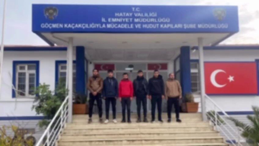Hatay’da polis ekipleri tarafından düzenlenen operasyonda 6 göçmen yakalandı ve