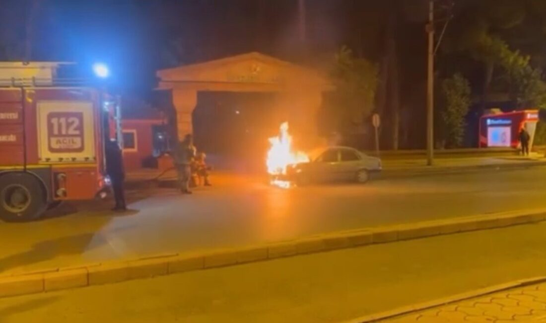 Hatay’ın Dörtyol ilçesinde, üzerinde seyir halindeyken motor kısmından dumanlar yükselmeye