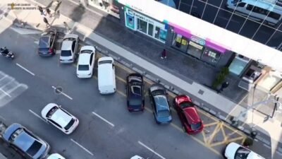 Beykoz’da dronlar kullanılarak gerçekleştirilen trafik denetimlerinde, ilçe genelinde hatalı park