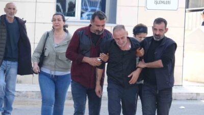 Antalya’da, eşi hemşire Sevcan Demir Sakman’ı satırla öldürdüğü iddiasıyla yargılanan