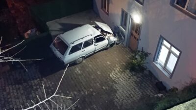 Kütahya’nın Hisarcık ilçesinde meydana gelen bir trafik kazasında bir kişi