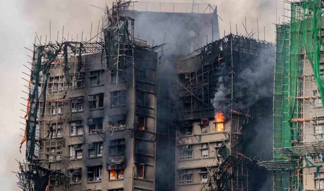 Hong Kong lideri John Lee, Wang Fuk Court sitesindeki 31