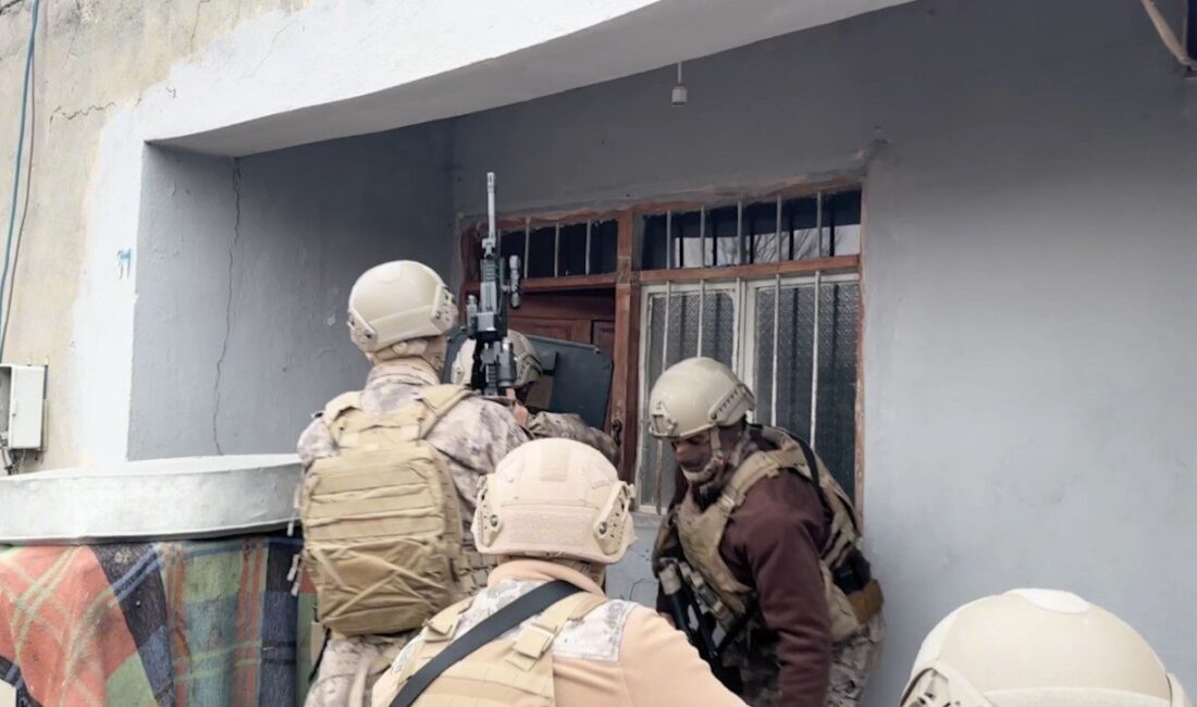 Iğdır İl Emniyet Müdürlüğü Terörle Mücadele Şube Müdürlüğü ekipleri, DEAŞ
