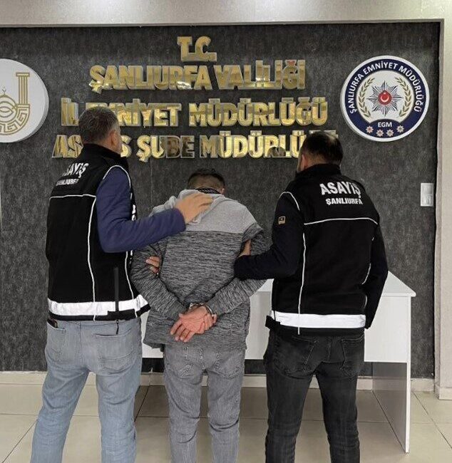 Şanlıurfa’da, KADES uygulaması aracılığıyla bildirilen bir ihbarı değerlendiren polis ekipleri,