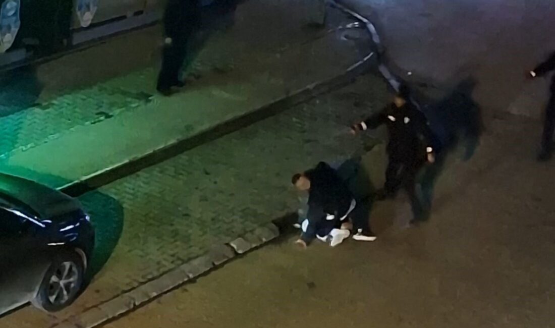 Bolu’da gece saatlerinde Aktaş Mahallesi’nde meydana gelen bir kavgada yumruklar